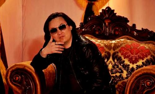 Б.Батчулуун: Төгөлдөр хууртайгаа хамт байсан цагт энэ дуу, аялгуу төрсөөр байх болно.